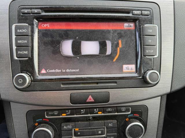 Volkswagen Passat image 5