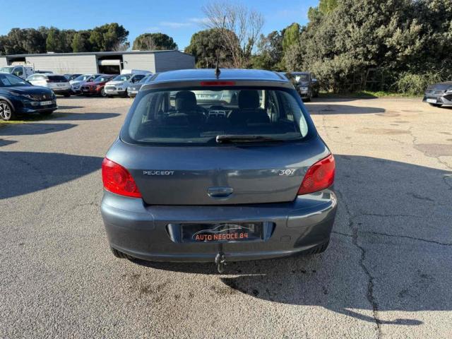 Peugeot 307 image 2