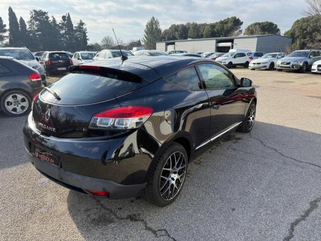 Renault Mégane Coupé image 2