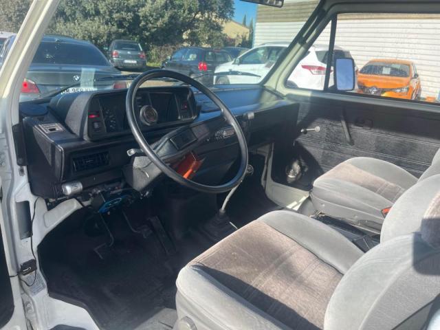 Volkswagen Transporter image 4