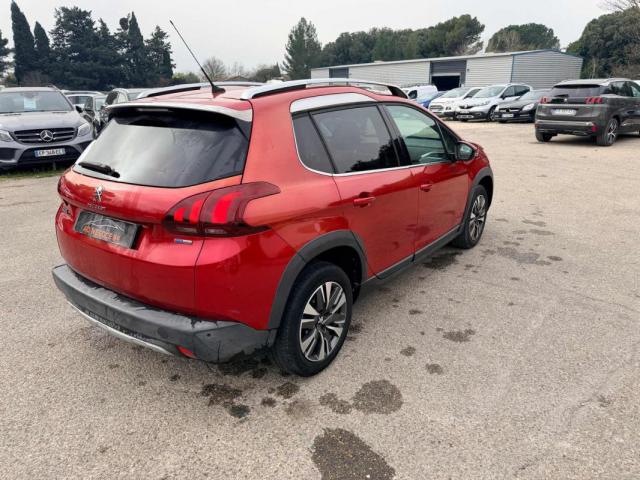 Peugeot 2008 image 7