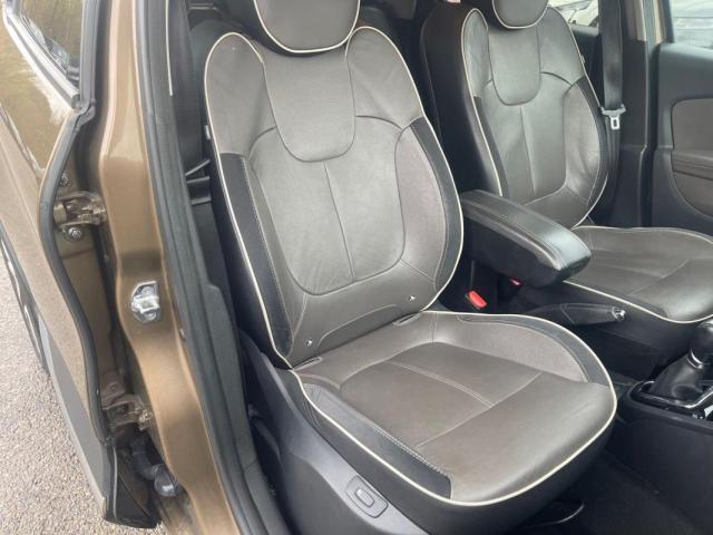 Renault Captur image 4