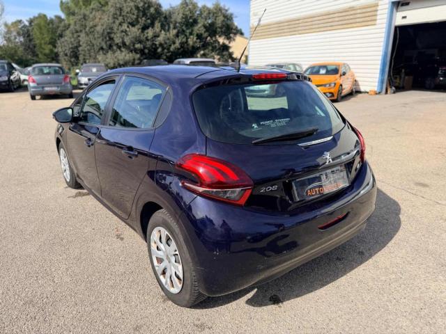 Peugeot 208 image 4