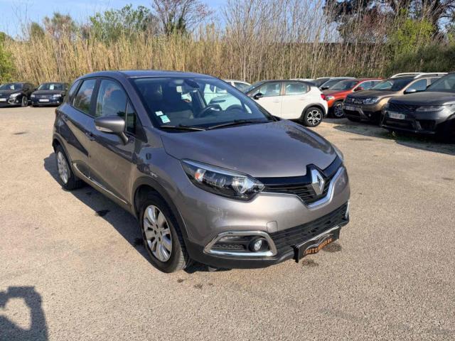 Renault Captur image 1