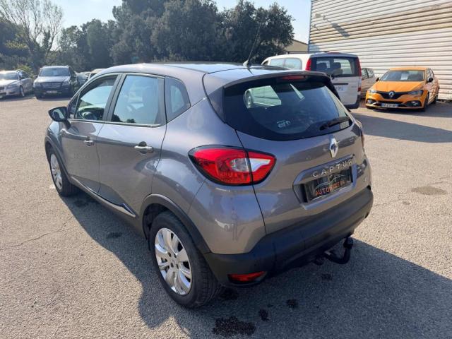 Renault Captur image 8
