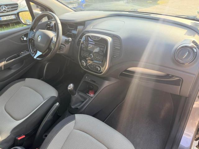 Renault Captur image 2