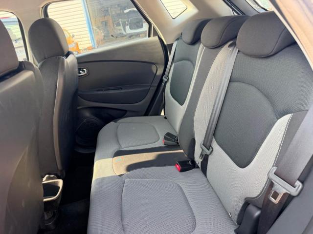Renault Captur image 6