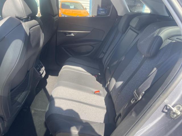 Peugeot 3008 image 7