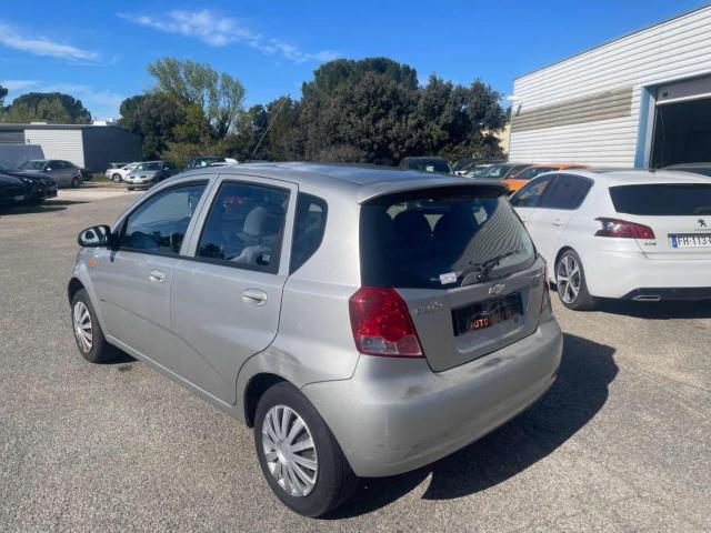 Chevrolet Kalos image 1