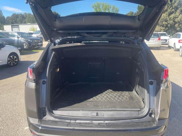 Peugeot 3008 image 3