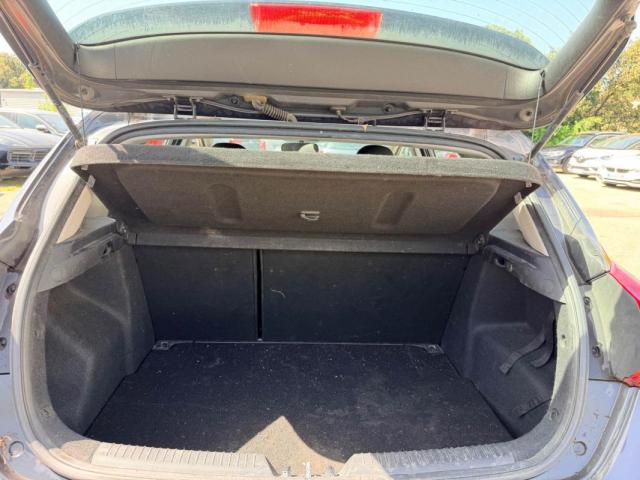 Kia Cee'D image 6