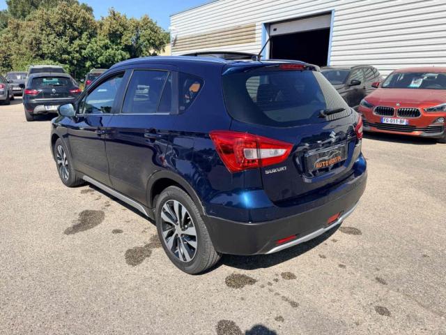 Suzuki S-Cross image 8