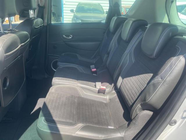 Renault Scénic image 8