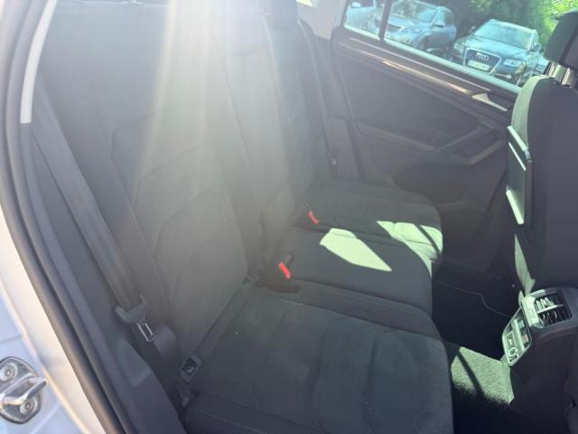 Volkswagen Tiguan image 6