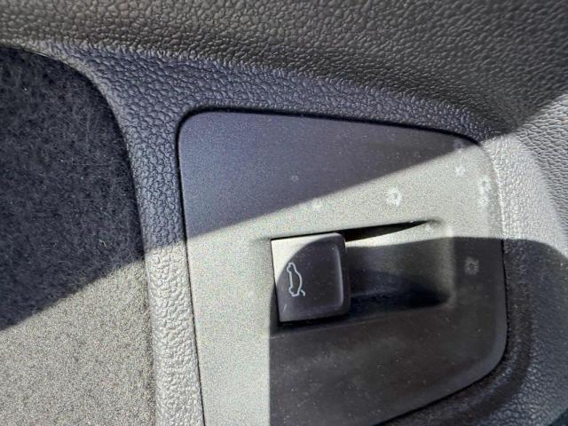 Volkswagen Tiguan image 8