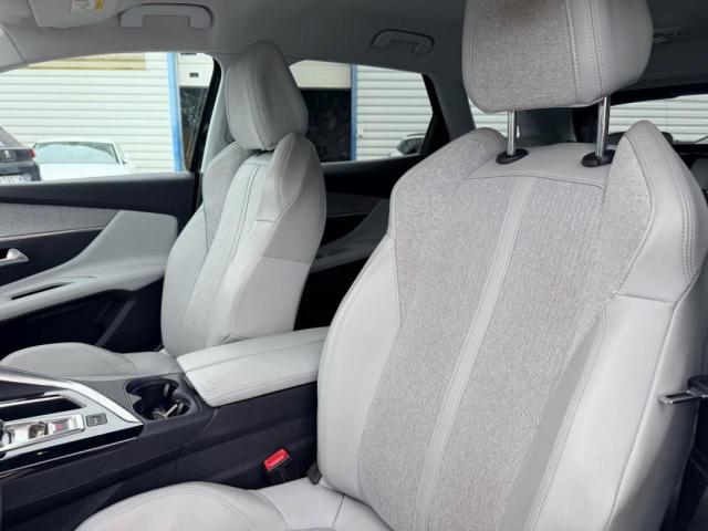 Peugeot 3008 image 8