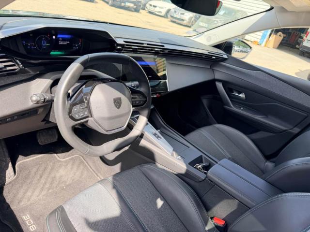Peugeot 308 image 8