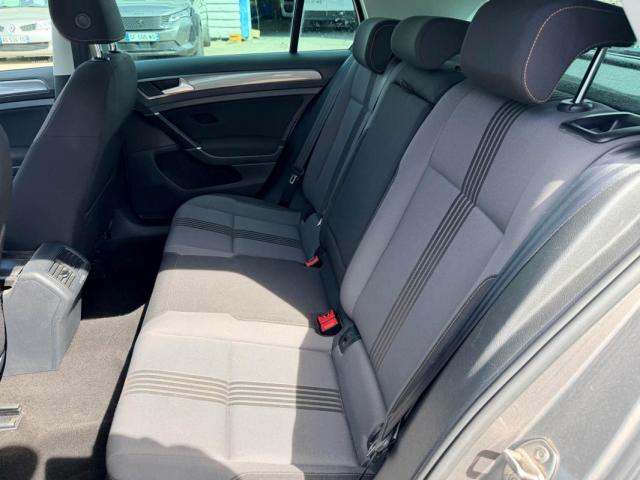 Volkswagen Golf image 5