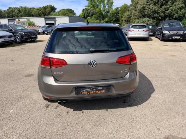 Volkswagen Golf image 4