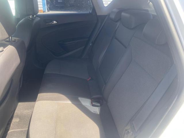Opel Astra image 8