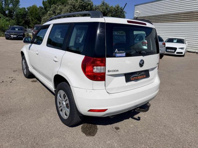 Skoda Yeti image 4