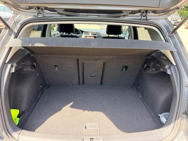 Volkswagen Golf image 3
