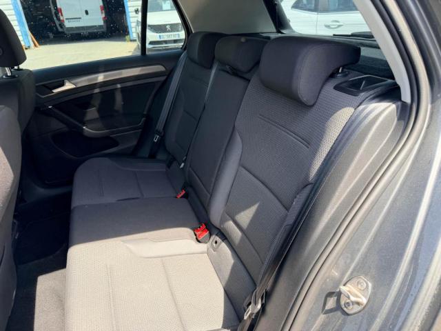 Volkswagen Golf image 1