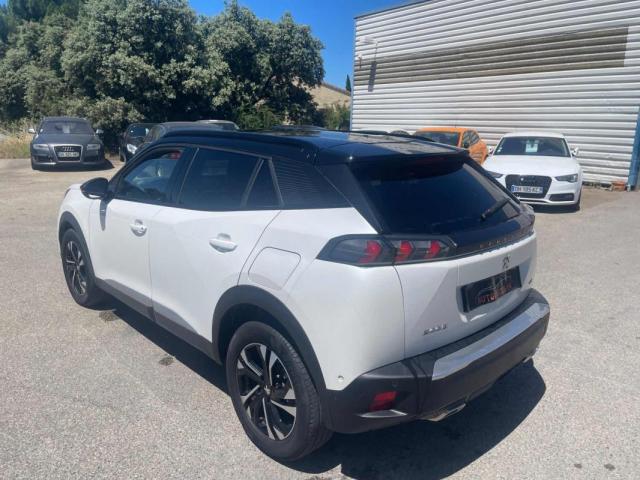 Peugeot 2008 image 4