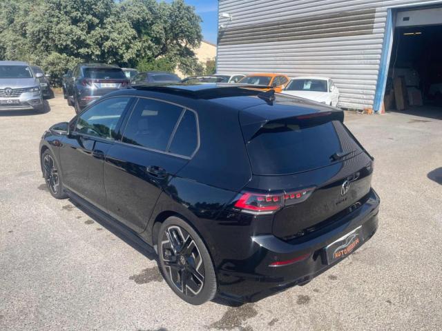 Volkswagen Golf image 9