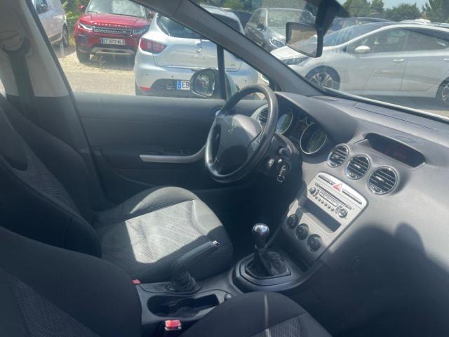 Peugeot 308 image 4