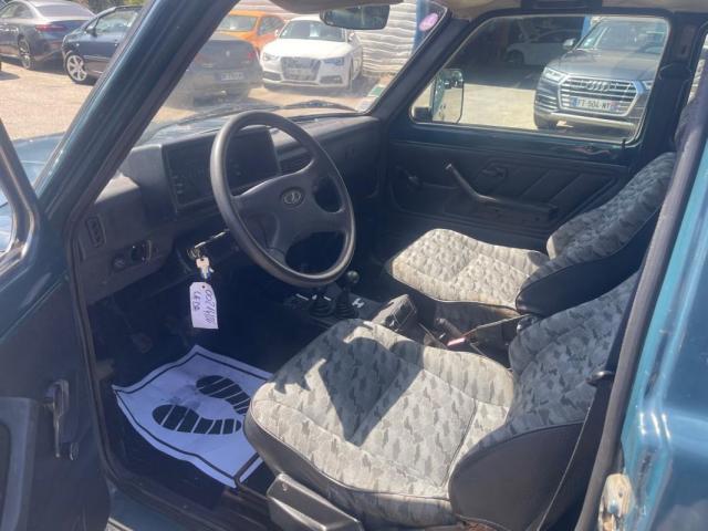 Lada Niva image 7