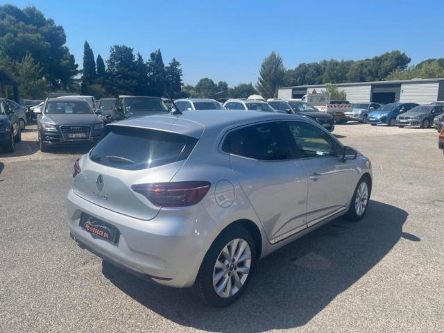 Renault Clio image 8