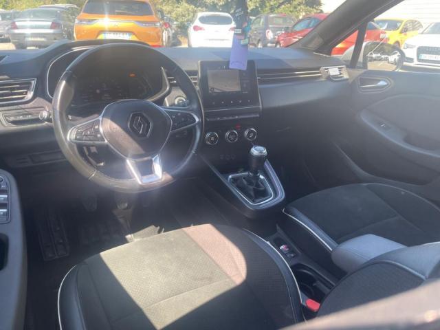 Renault Clio image 1