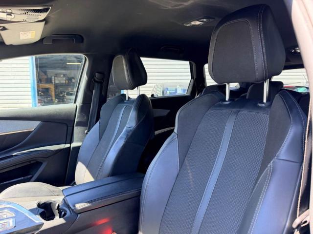 Peugeot 5008 image 4