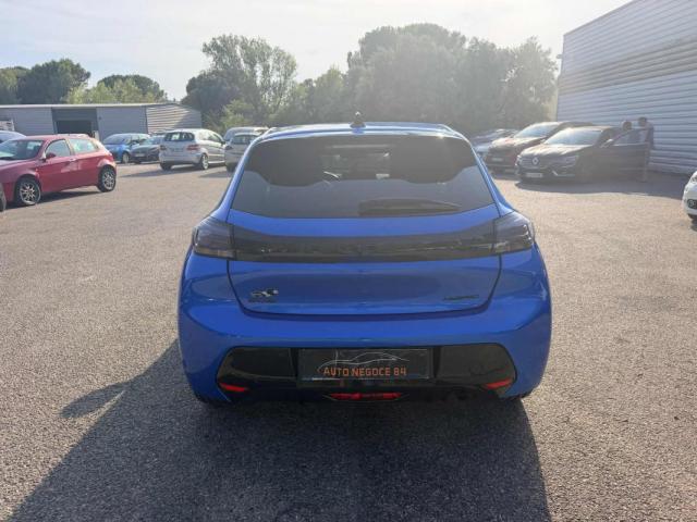Peugeot 208 image 6
