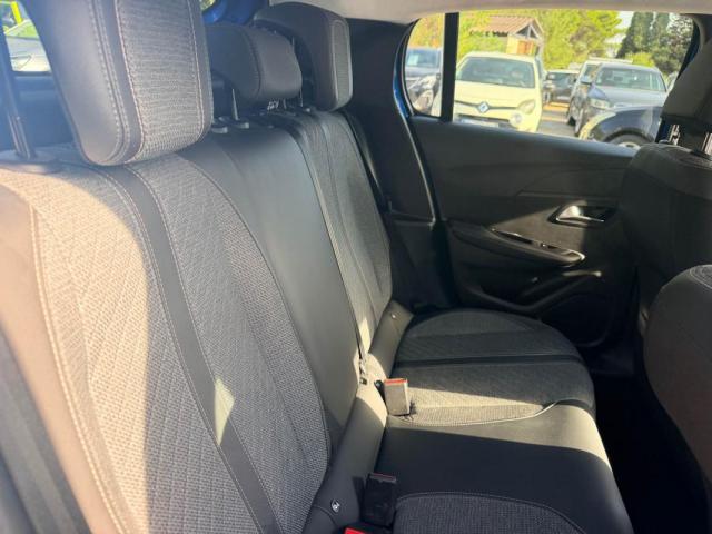 Peugeot 208 image 3