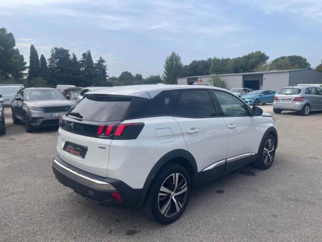 Peugeot 3008 image 9