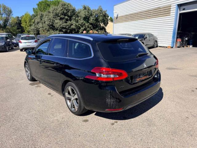 Peugeot 308 image 6