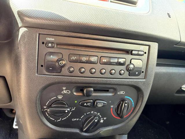 Peugeot 206+ image 3