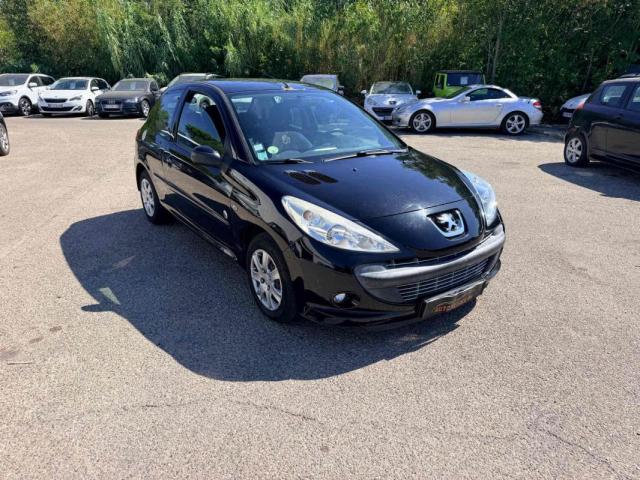 Peugeot 206+ image 2