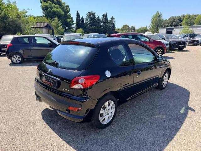 Peugeot 206+ image 7