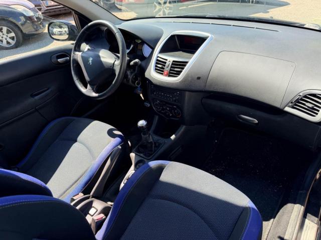 Peugeot 206+ image 6