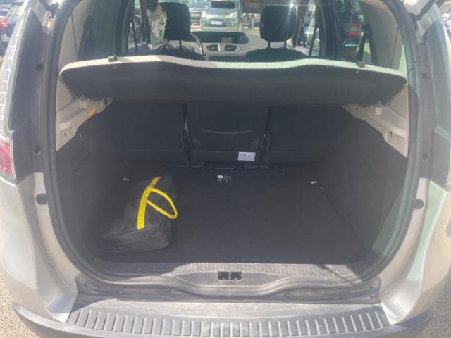 Renault Scénic image 6