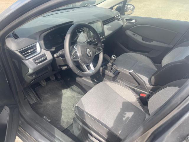 Renault Clio image 6