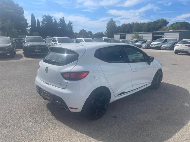 Renault Clio image 9