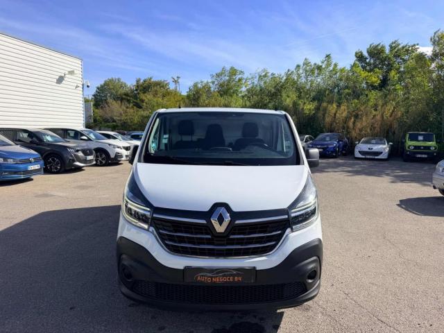 Renault Trafic image 9