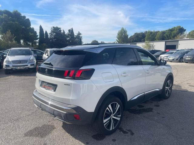 Peugeot 3008 image 8