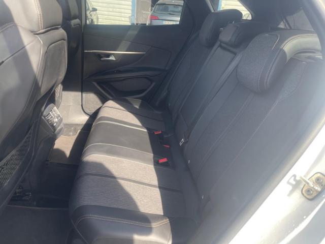 Peugeot 3008 image 6
