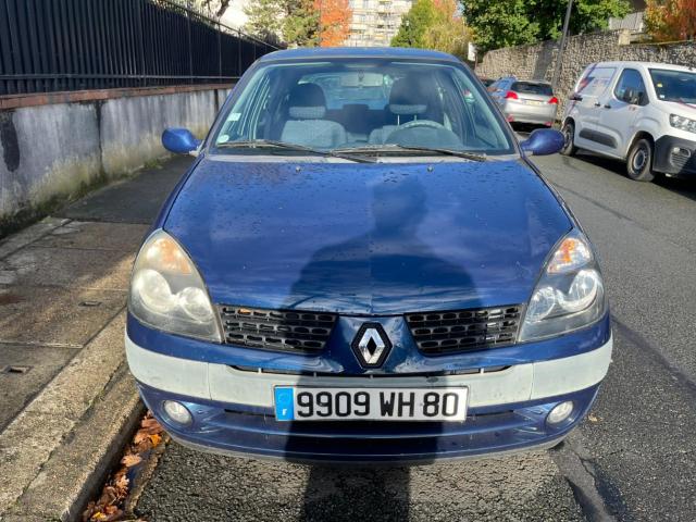 Renault Clio image 2