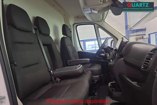 Peugeot Boxer image 2